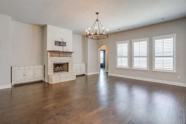 $3,200 | 12400 Angel Vine Drive, Fort Worth, TX 76028