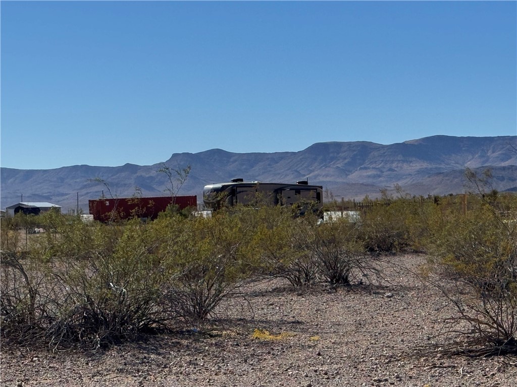 33909081 North Cibola Road Golden Valley, AZ 86413 - Photo 6 of 23 Mountain view