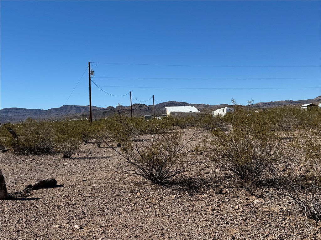 33909081 North Cibola Road Golden Valley, AZ 86413 - Photo 7 of 23 View of mountain background