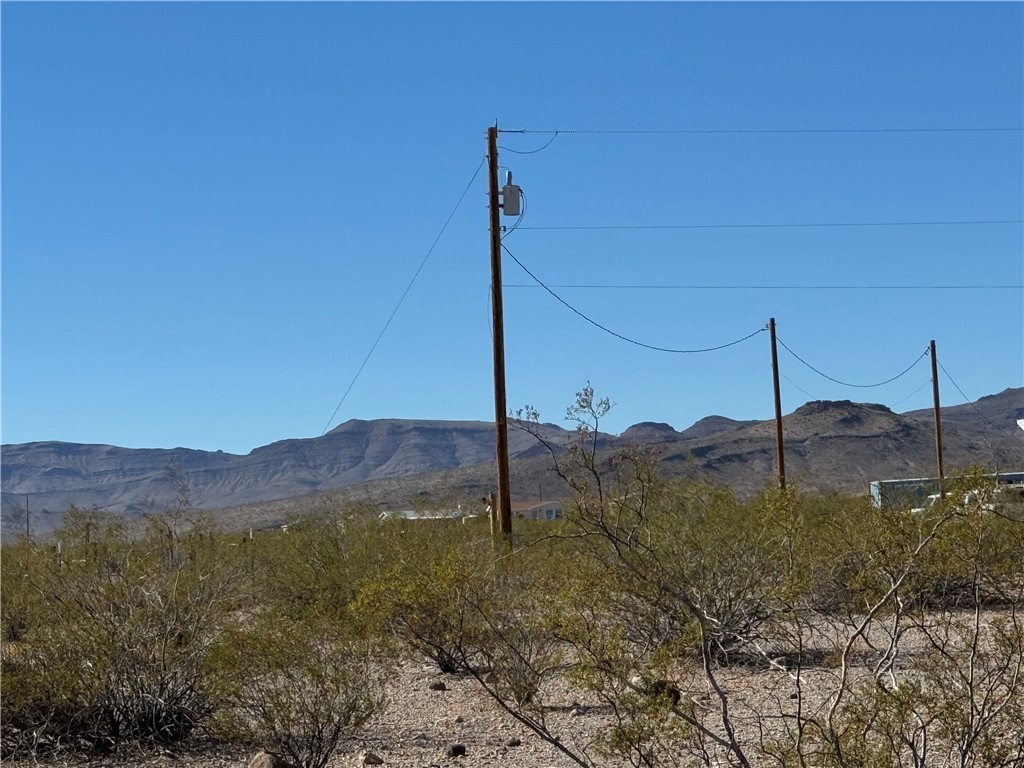 33909081 North Cibola Road Golden Valley, AZ 86413 - Photo 8 of 23 View of mountain backdrop