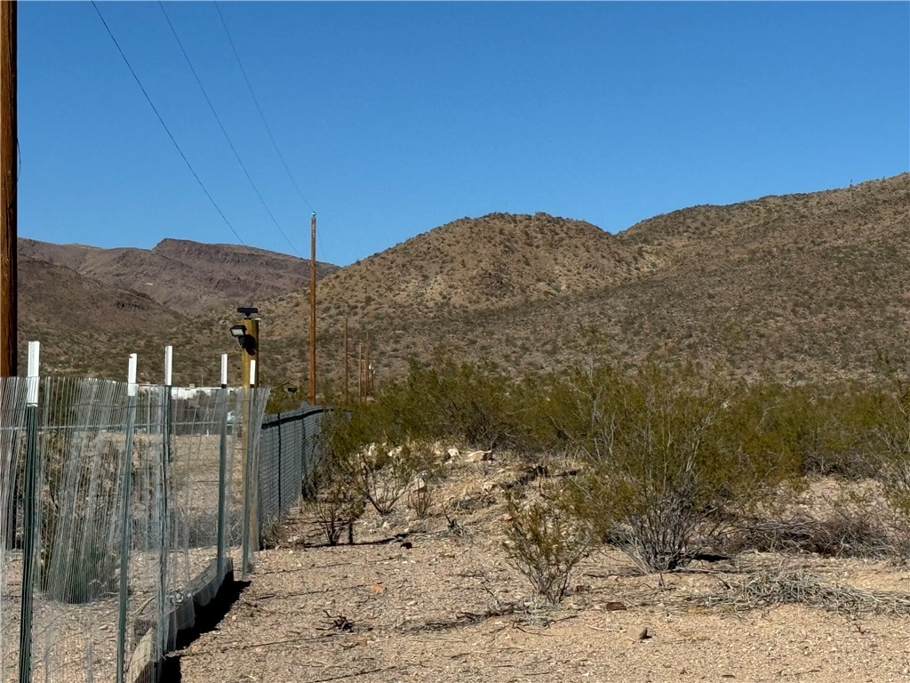 33909081 North Cibola Road Golden Valley, AZ 86413 - Photo 9 of 23 View of mountain background