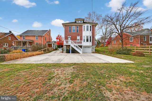 a picture of a bench in front of a door