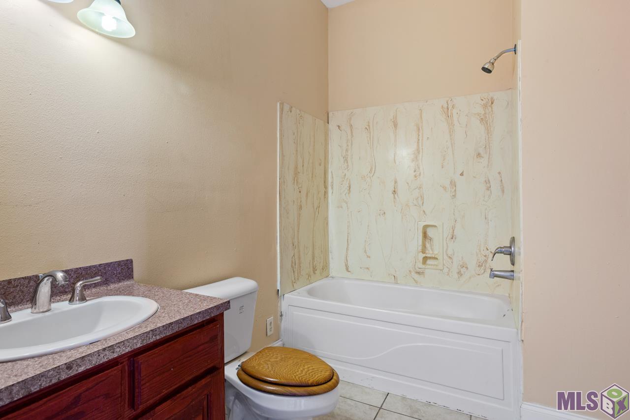 21023 Plank Road Zachary, LA 70791 - Photo 27 of 31 Gallery Image 27
