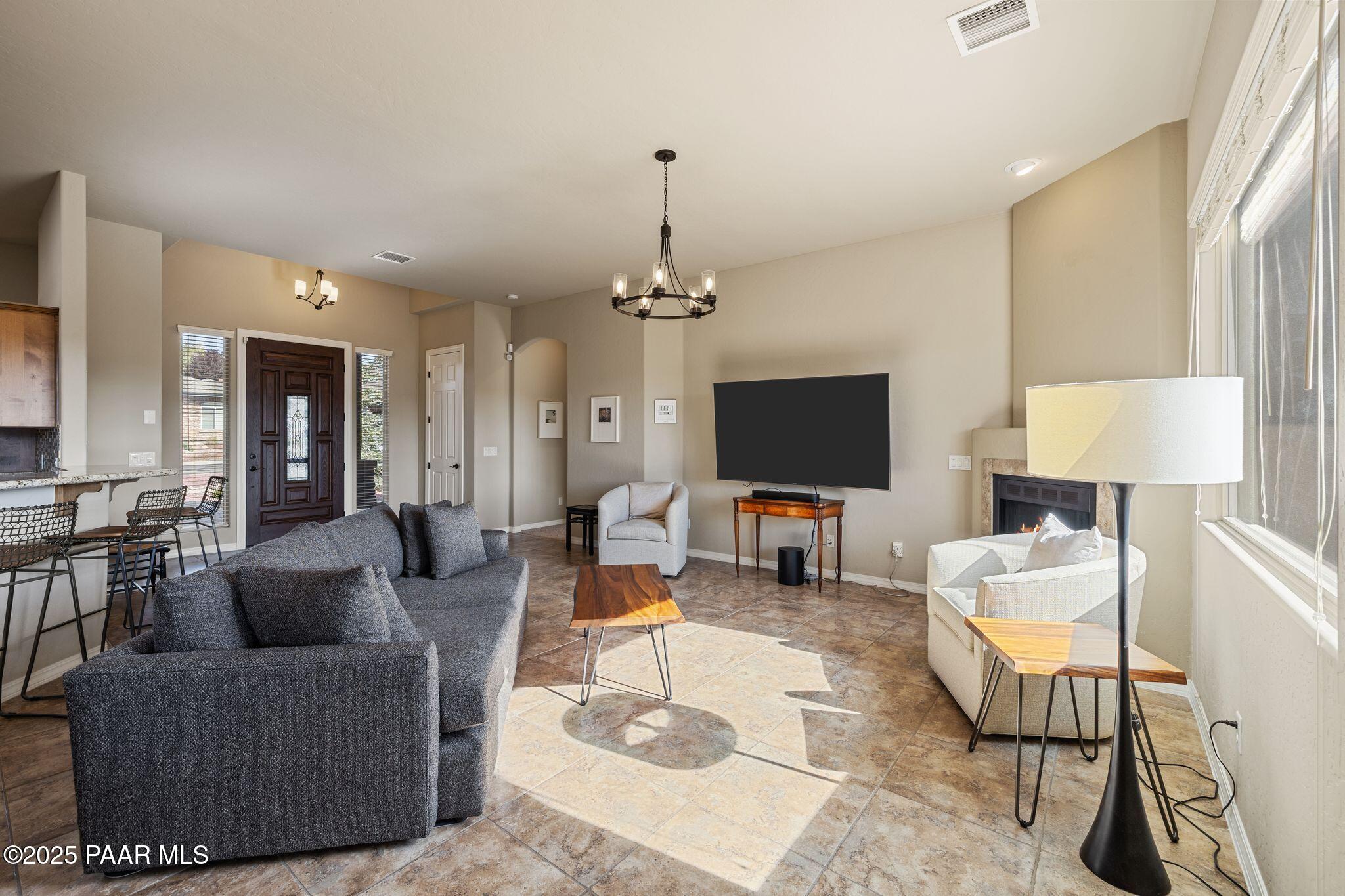 495 Isabelle Lane Prescott, AZ 86301 - Photo 5 of 31 039-Living Room