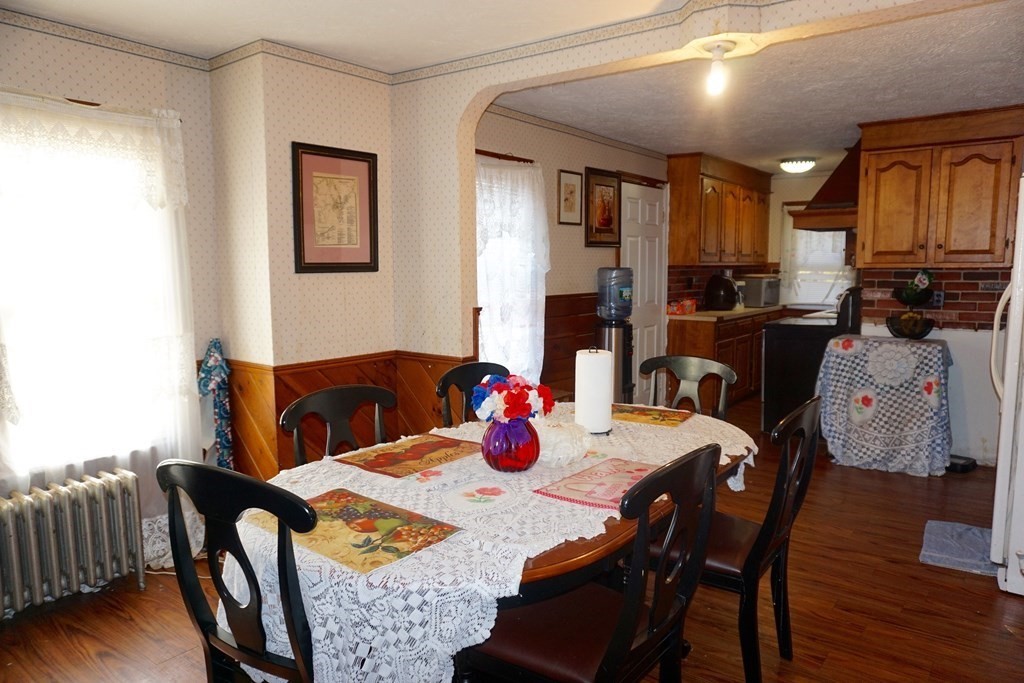 44 Reed Street Worcester, MA 01602 - Photo 3 of 8 Gallery Image 3