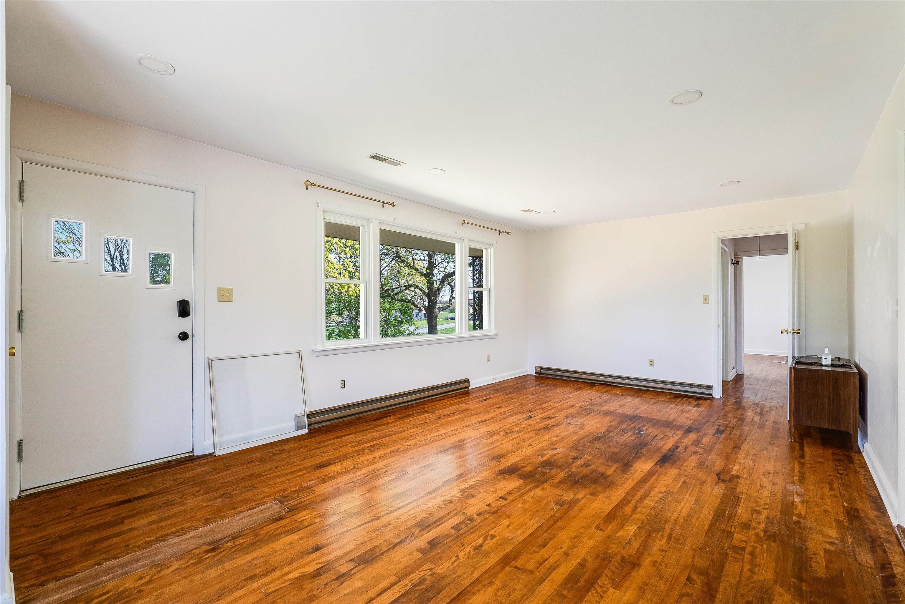 931 Switchboard Road Harrisonburg, VA 22802 - Photo 4 of 37 Gallery Image 4