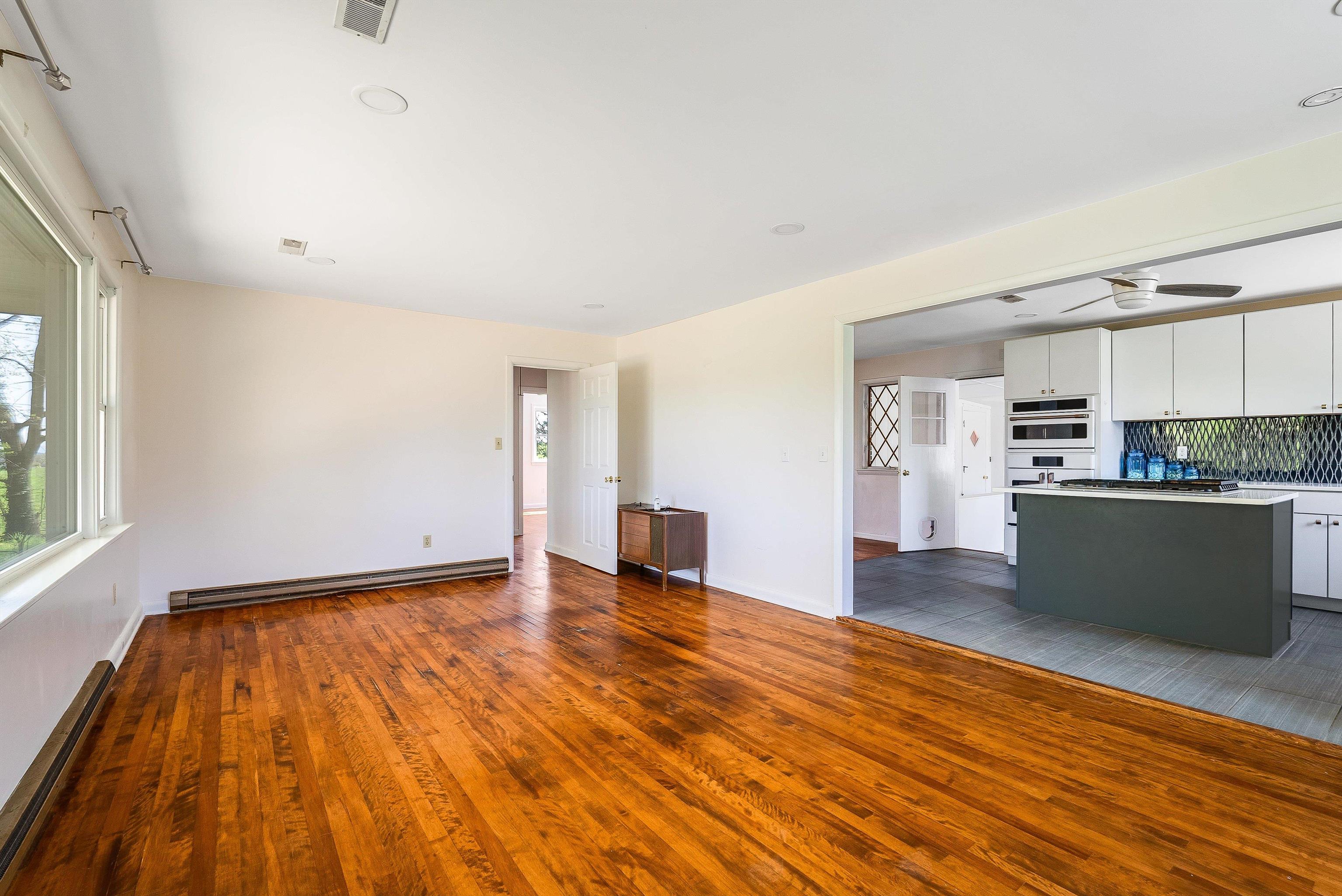931 Switchboard Road Harrisonburg, VA 22802 - Photo 5 of 37 Gallery Image 5