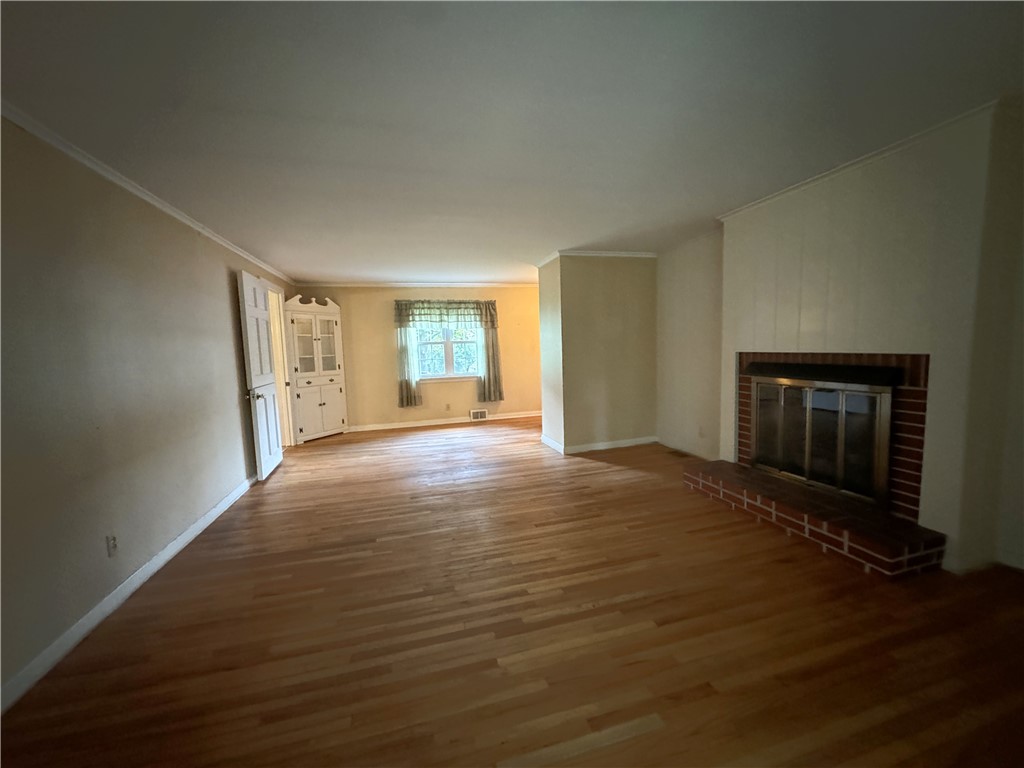 132 White Springs Road Geneva Town, NY 14456 - Photo 2 of 26