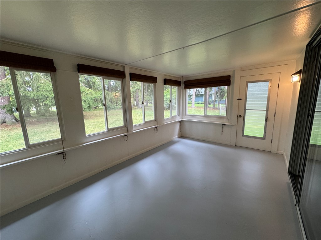 132 White Springs Road Geneva Town, NY 14456 - Photo 6 of 26