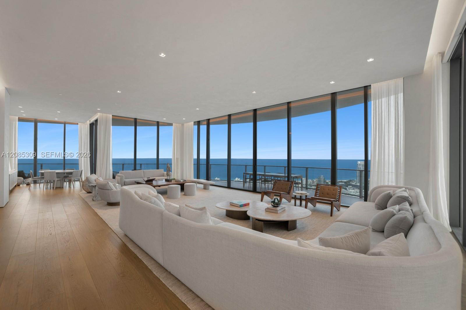 500 Alton Road, Unit 4501 Miami Beach, FL 33139 - Photo 6 of 56 Gallery Image 6