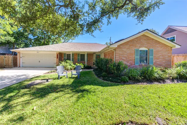 $675,000 | 4414 Lavell Drive, Houston, TX 77018
