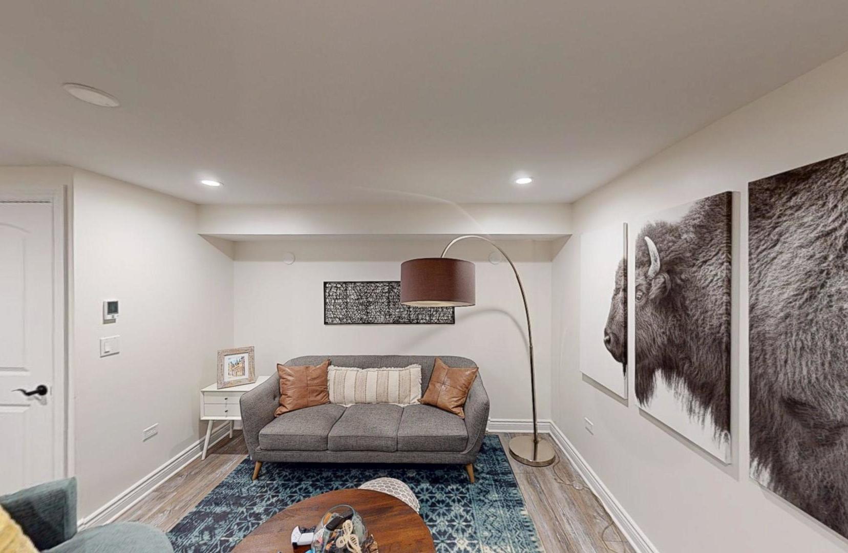 2207 Periwinkle Lane Naperville, IL 60540 - Photo 28 of 40 a living room with furniture