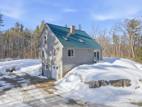 $429,000 | 419 Flaghole Road, Andover, NH 03216