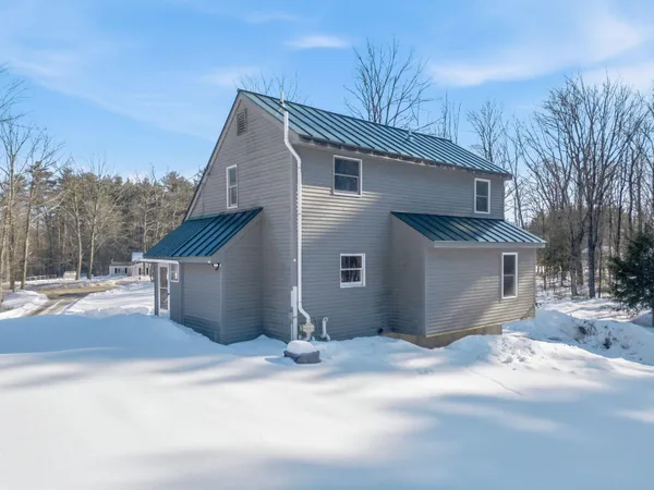 $429,000 | 419 Flaghole Road, Andover, NH 03216