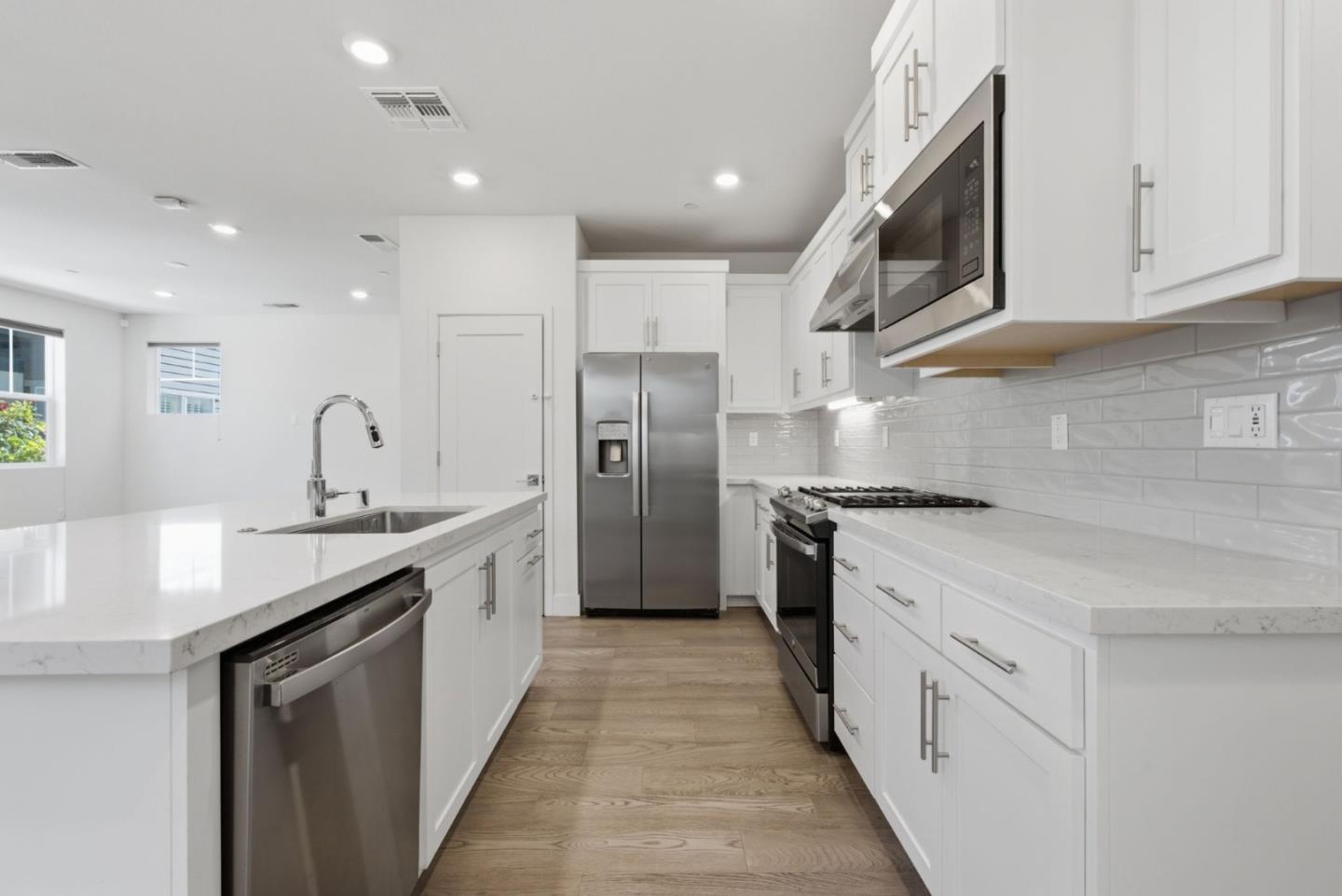 37906 Seafarer Road Newark, CA 94560 - Photo 15 of 68