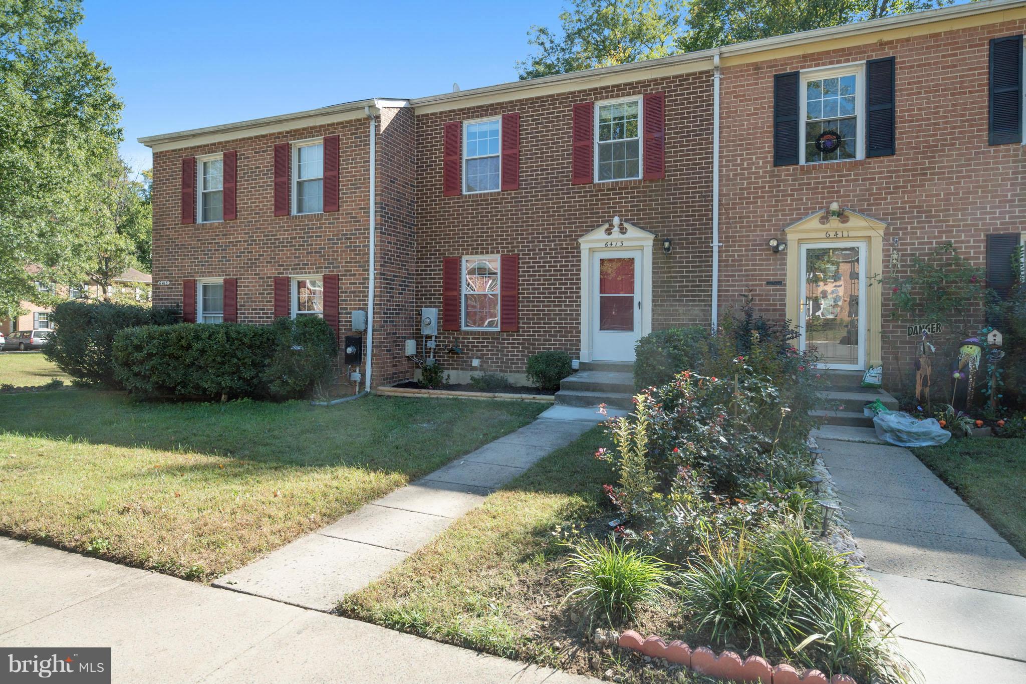 6413 Blarney Stone Court Springfield, VA 22152 - Photo 1 of 19 Exterior (Front)