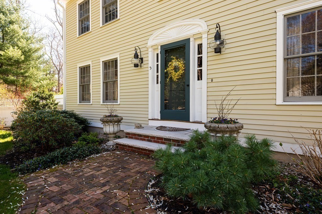 5 Fox Run Road Ipswich, MA 01938 - Photo 6 of 42 Gallery Image 6