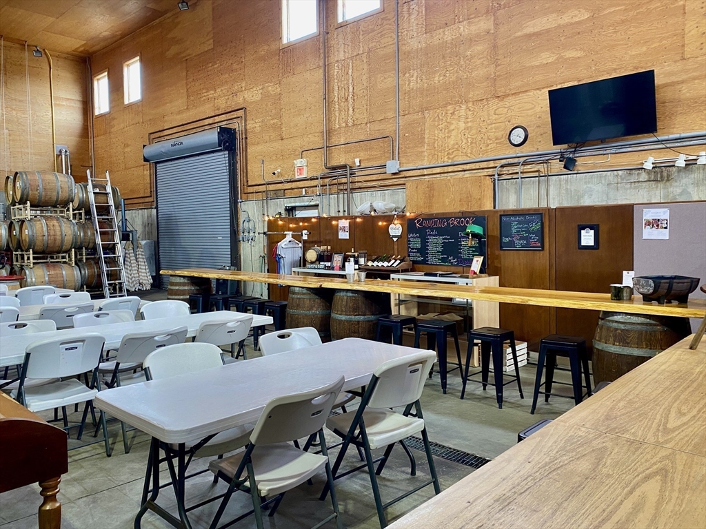 335 Old Fall River Road Dartmouth, MA 02747 - Photo 24 of 32 a outdoor space with furniture