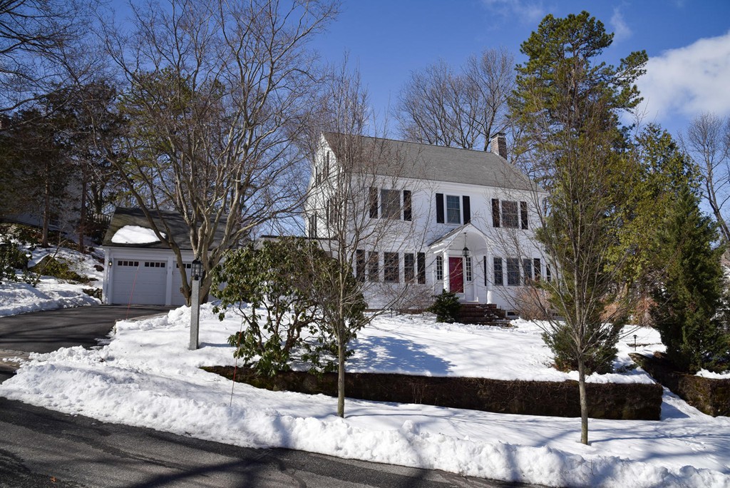86 Robbins Road Lexington, MA 02421 - Photo 1 of 30