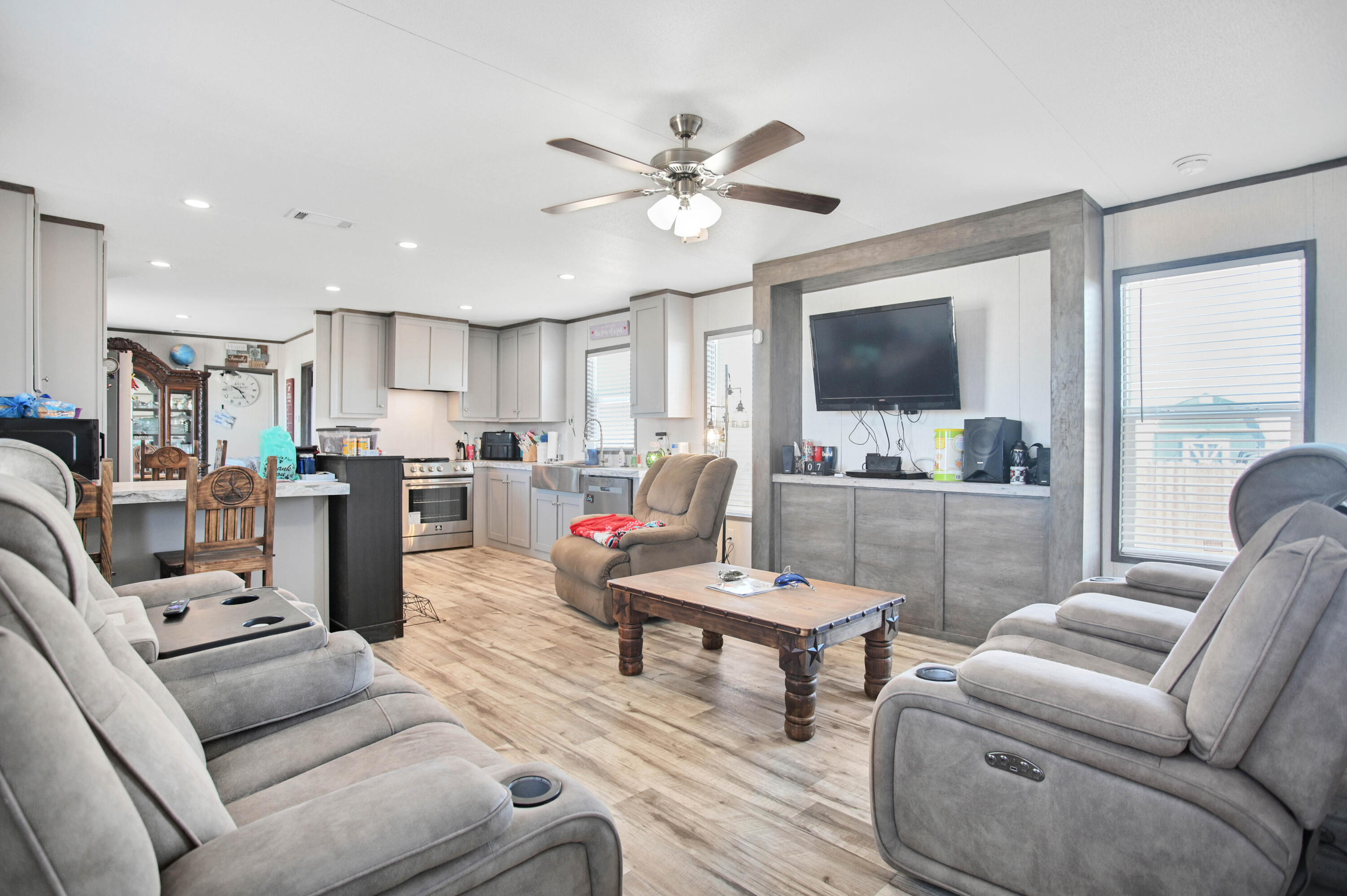 6900 Pr Mossberg Shallowater, TX 79363 - Photo 4 of 47 DSC_3951