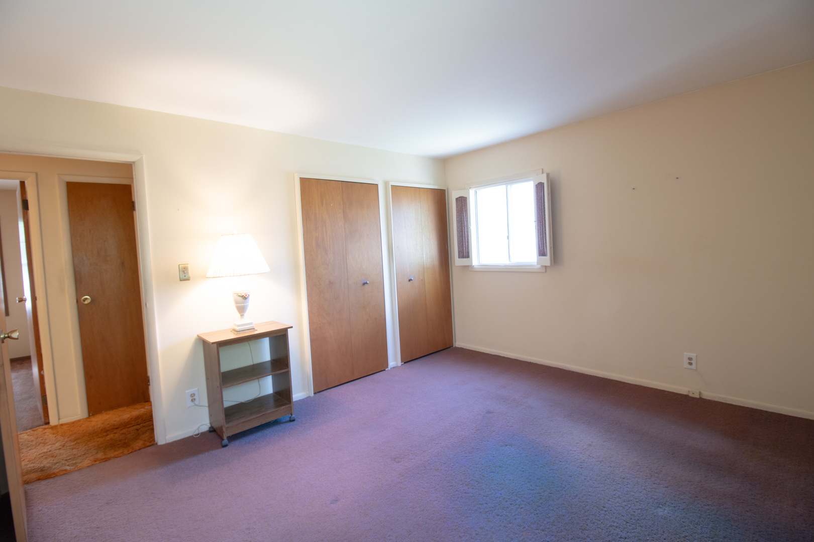 406 Library Lane Streamwood, IL 60107 - Photo 8 of 20 Gallery Image 8