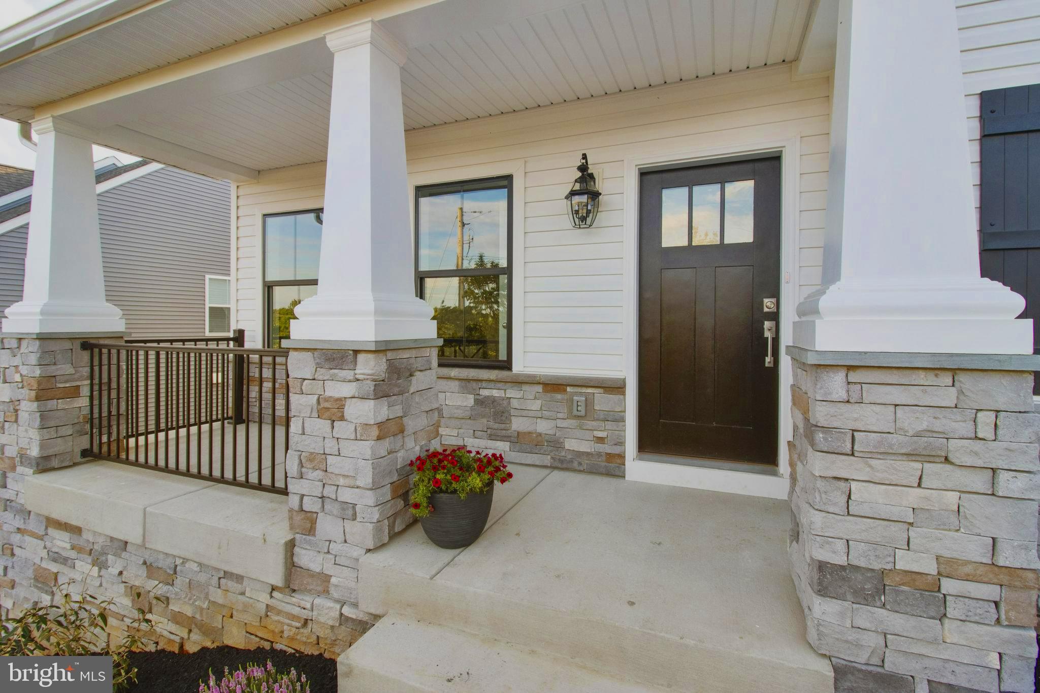 10678 Old Bond Mill Road Laurel, MD 20723 - Photo 2 of 40 Front porch