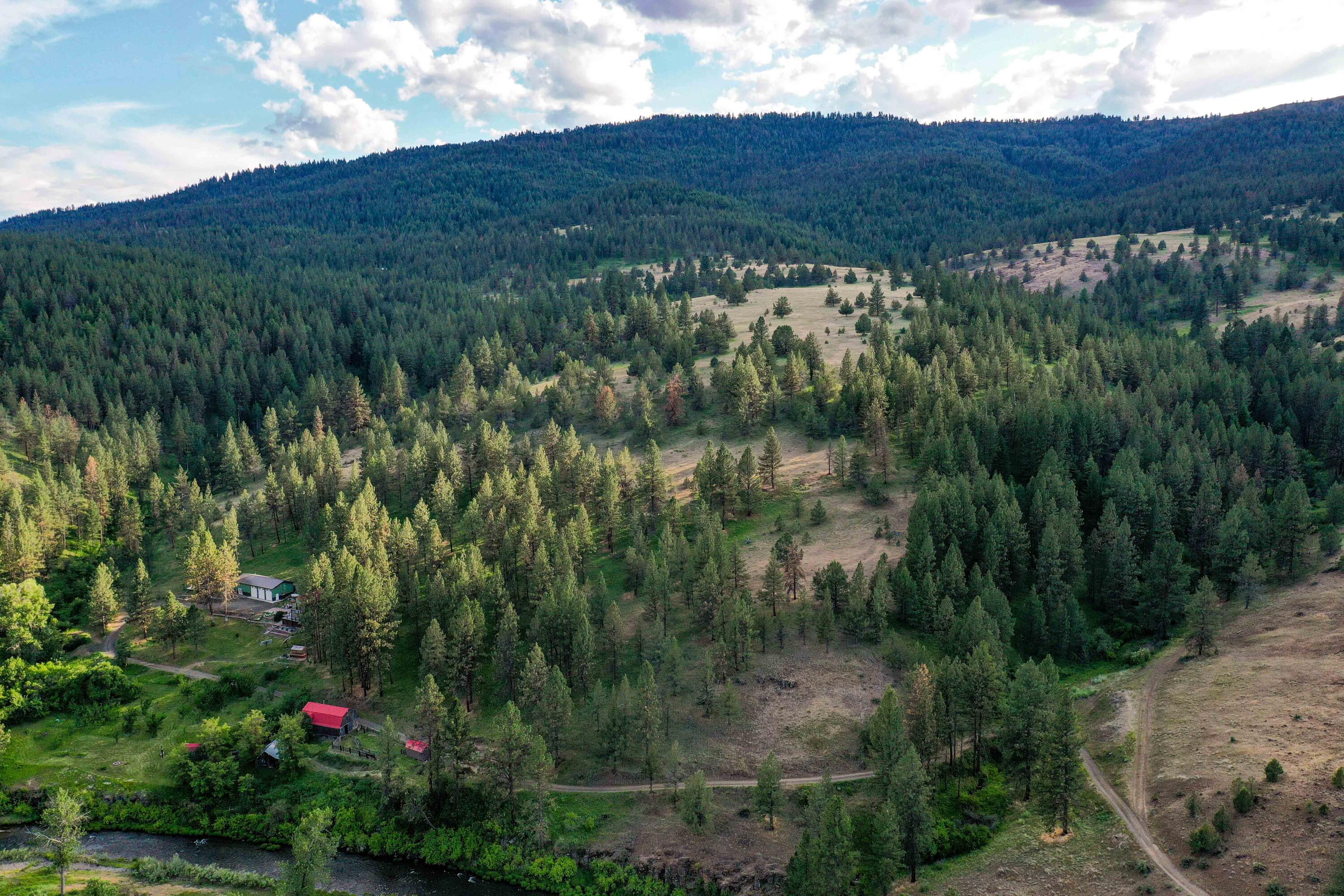 61702 Middle Frk Road Long Creek, OR 97856 - Photo 4 of 45 secluded rockin' river ranch oregon