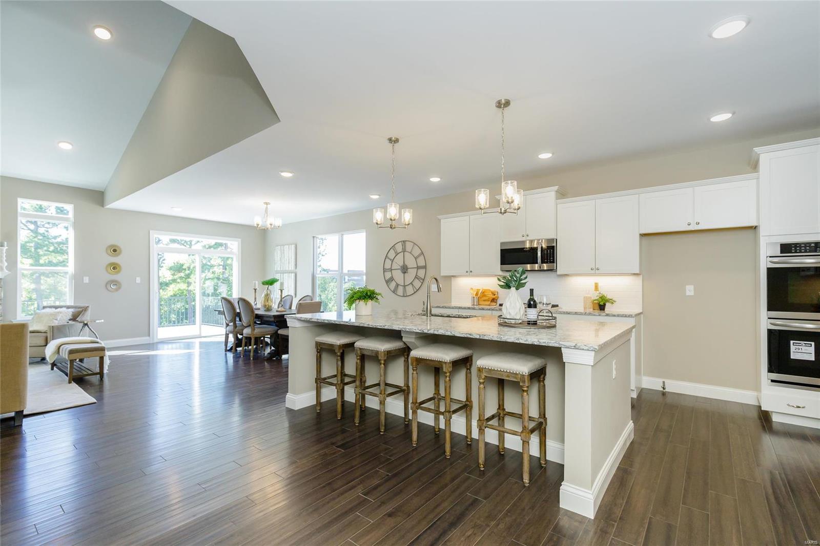 863 Nardin Road Chesterfield, MO 63017 - Photo 10 of 45 Gallery Image 10