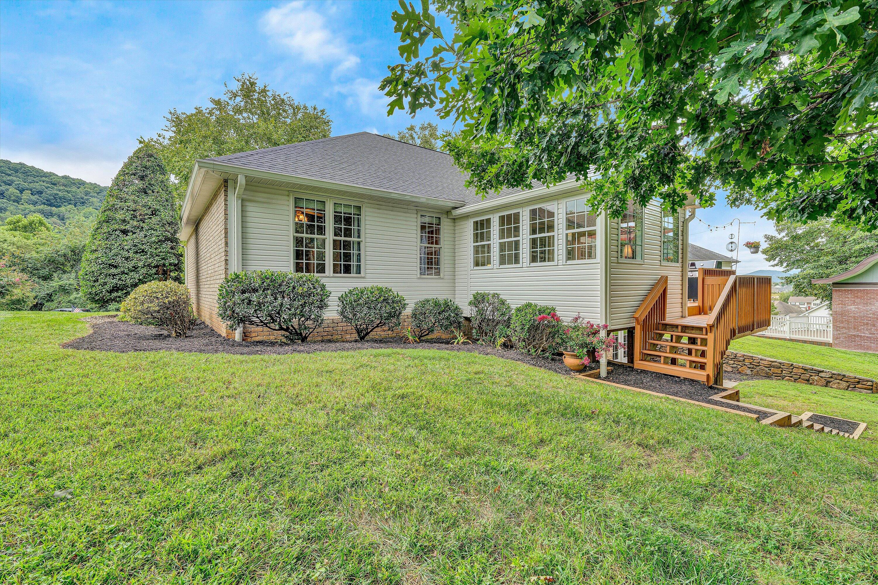 3816 Rte 3004 Roanoke, VA 24012 - Photo 54 of 62 54-DSC00154