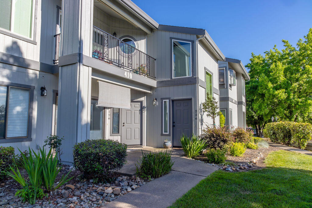 410 Ridgecrest Trail, Unit 226 Redding, CA 96003 - Photo 1 of 36 Front