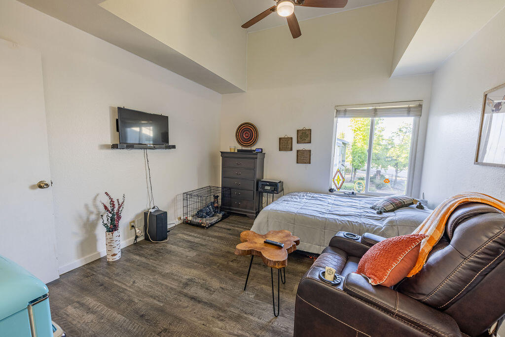 410 Ridgecrest Trail, Unit 226 Redding, CA 96003 - Photo 20 of 36 Master
