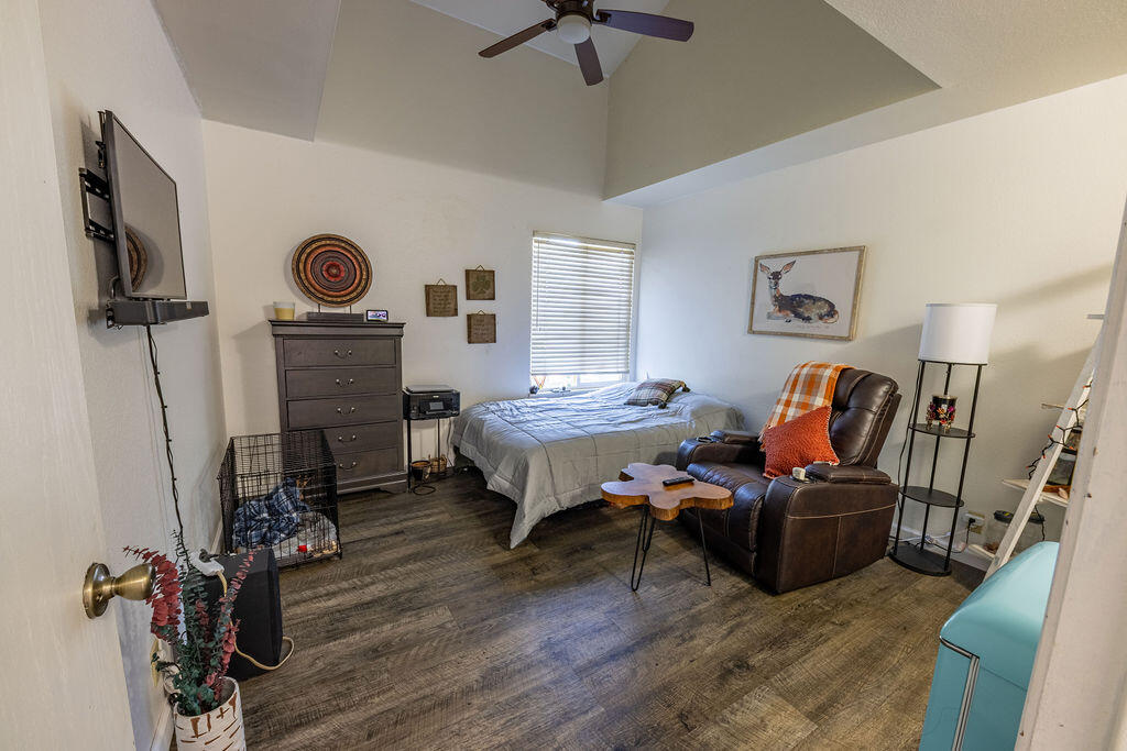 410 Ridgecrest Trail, Unit 226 Redding, CA 96003 - Photo 21 of 36 Master