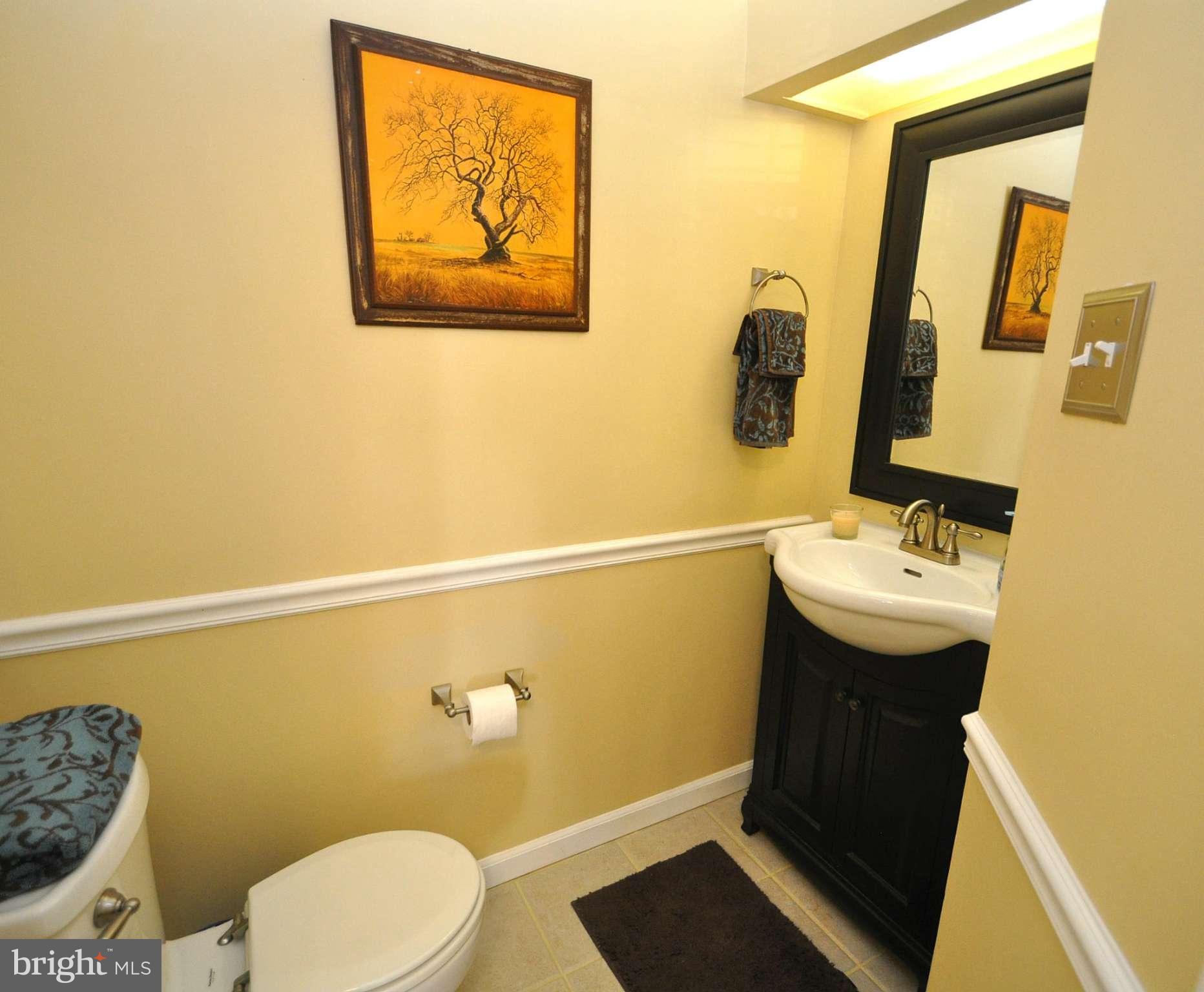 8722 Silver Hall Road Perry Hall, MD 21128 - Photo 6 of 30 Bath