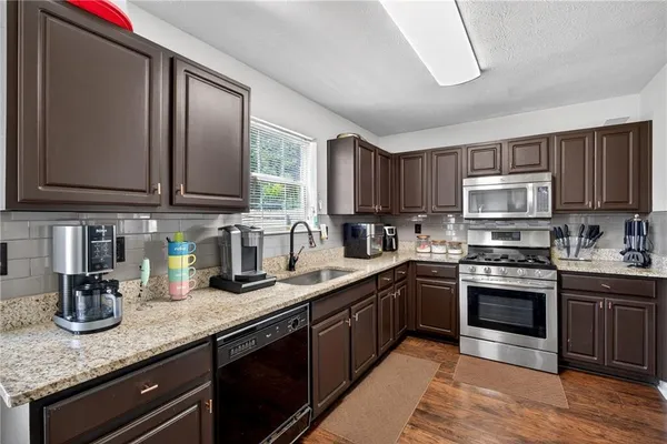 $380,000 | 2579 Pierce Circle, Snellville, GA 30078