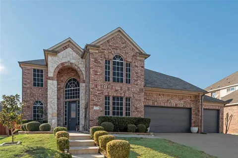 $549,999 | 723 Creekstone Drive, Cedar Hill, TX 75104