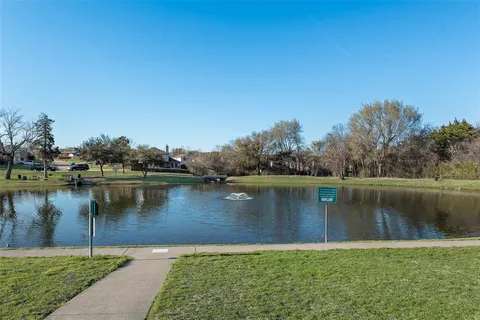 $549,999 | 723 Creekstone Drive, Cedar Hill, TX 75104