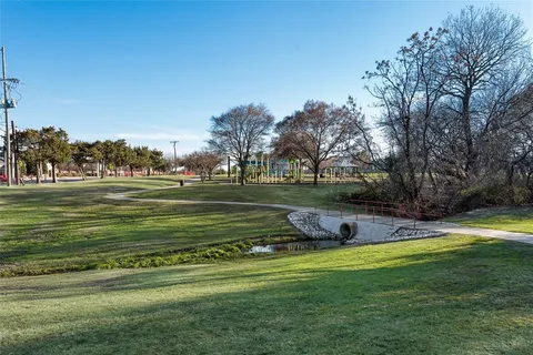 $549,999 | 723 Creekstone Drive, Cedar Hill, TX 75104