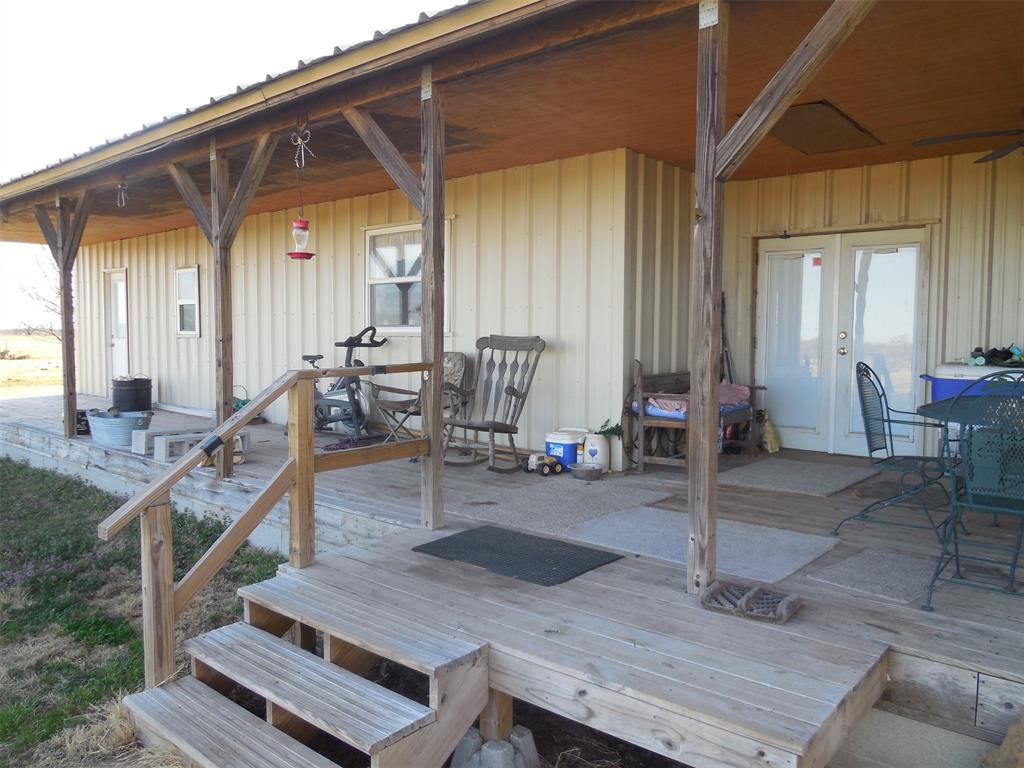12436 County Road 134 Ranger, TX 76470 - Photo 14 of 32 a living room with furniture