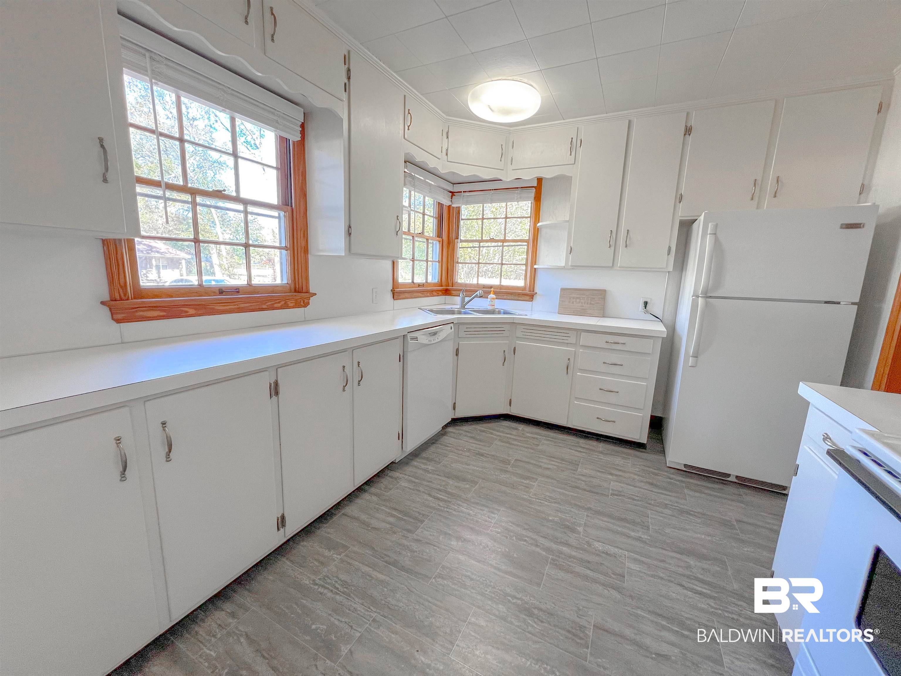 309 West Marigold Avenue Foley, AL 36535 - Photo 36 of 39