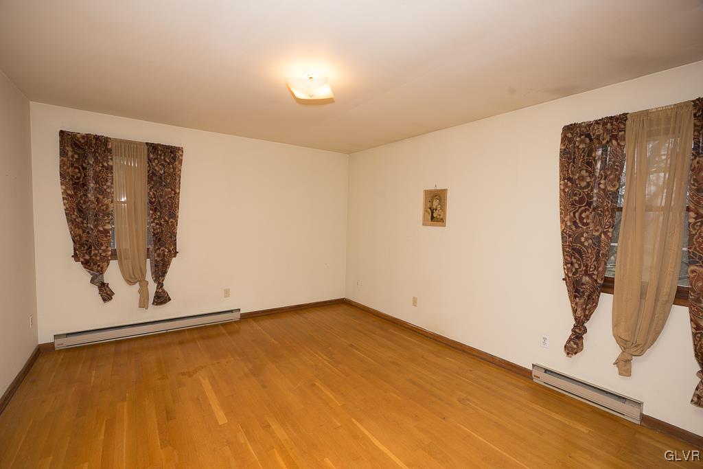 1932 Fairway Road Hellertown, PA 18055 - Photo 13 of 29 Gallery Image 13