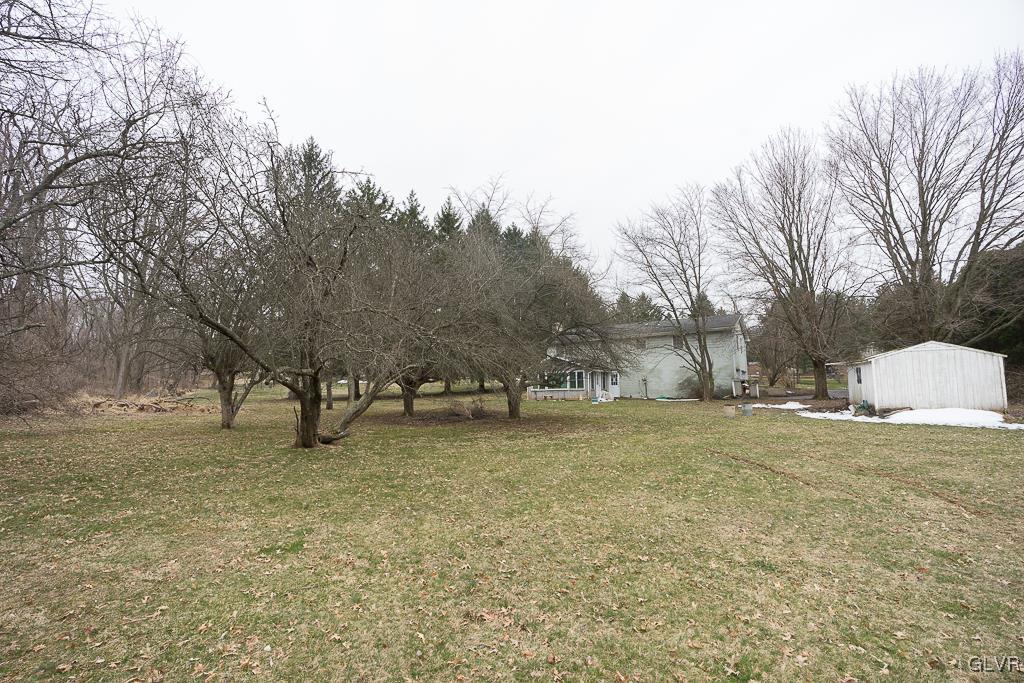 1932 Fairway Road Hellertown, PA 18055 - Photo 28 of 29 Gallery Image 28