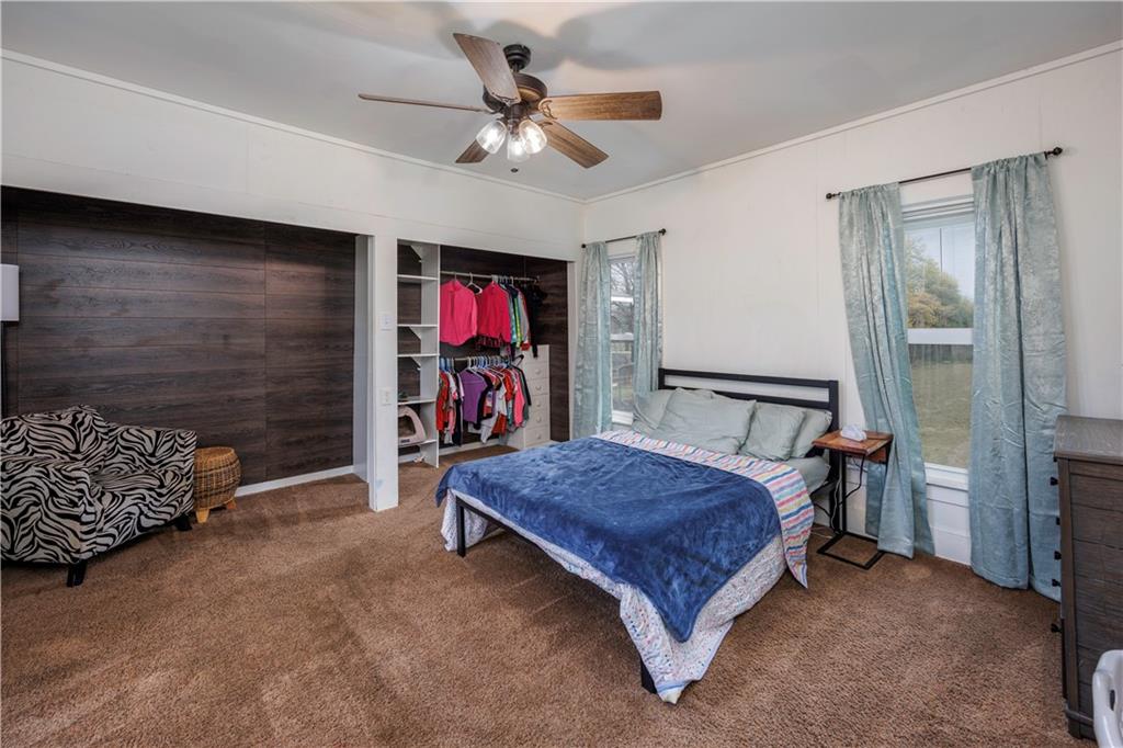 604 North 5th Street Independence, KS 67301 - Photo 13 of 34