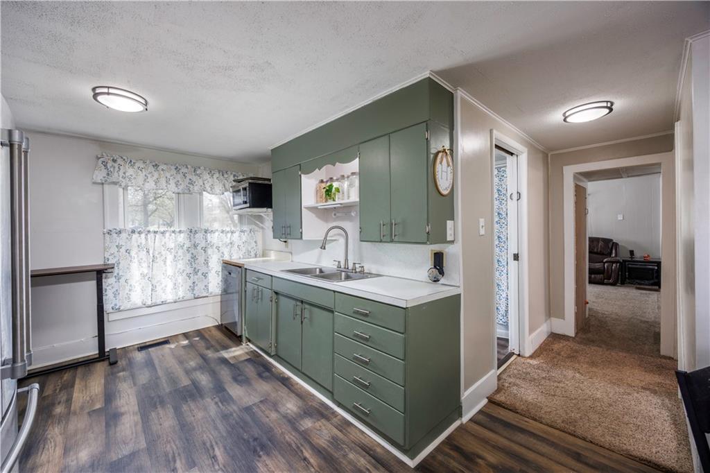 604 North 5th Street Independence, KS 67301 - Photo 10 of 34