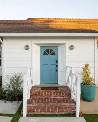 a view of outdoor space