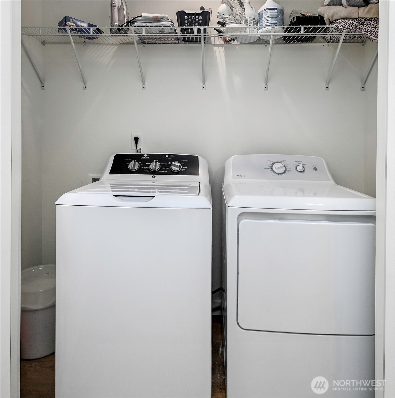 11512 3rd Place West, Unit B Everett, WA 98204 - Photo 12 of 26