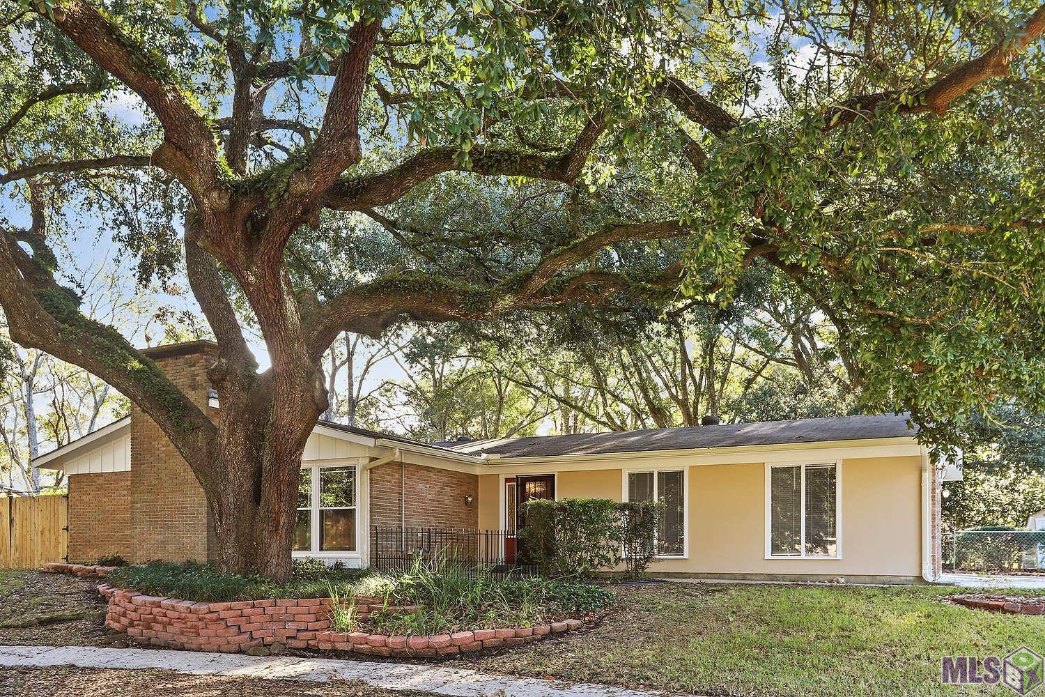367 Robindale Circle Baton Rouge, LA 70815 - Photo 1 of 14 Gallery Image 1