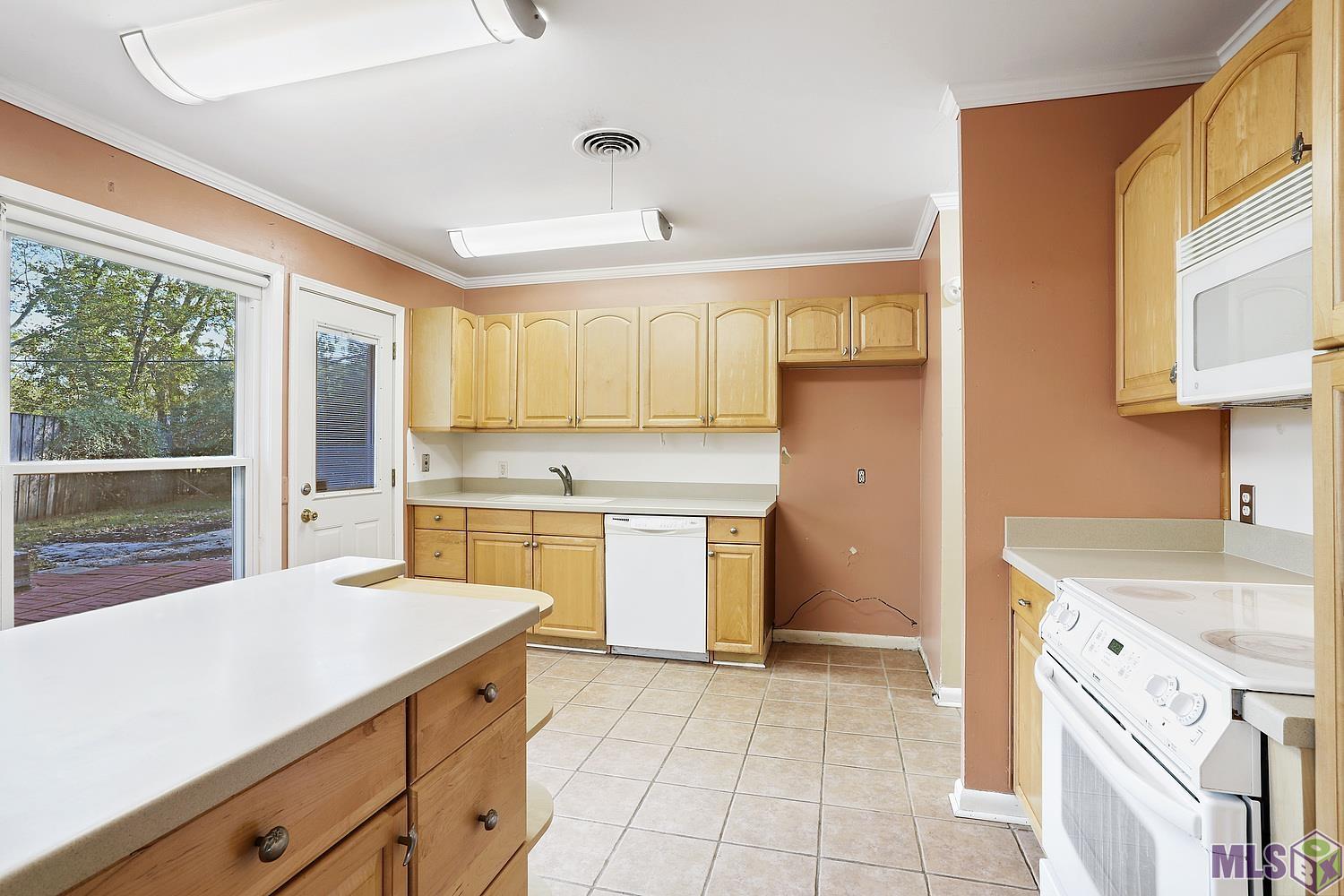 367 Robindale Circle Baton Rouge, LA 70815 - Photo 9 of 14 Gallery Image 9