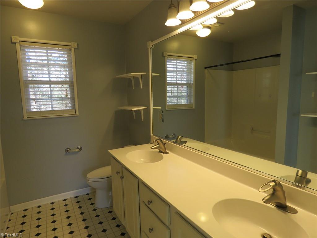 559 Whitney Road Mocksville, NC 27028 - Photo 15 of 24 Gallery Image 15