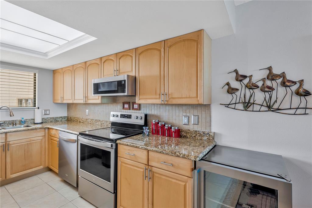 6009 Sea Ranch Drive, Unit 415 Hudson, FL 34667 - Photo 3 of 39