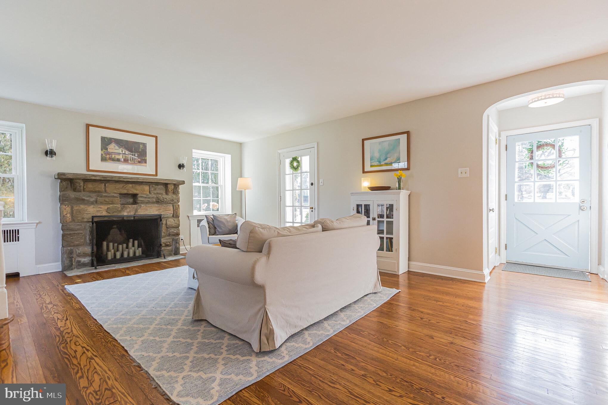552 Manor Road Wynnewood, PA 19096 - Photo 6 of 30